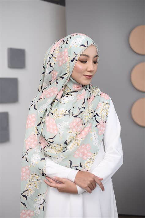 tudung hijau|Tips Padankan Tudung dengan Baju Warna Hijau 